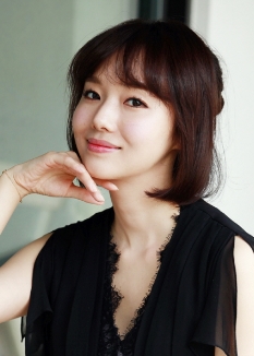 LEE Jung-hyun